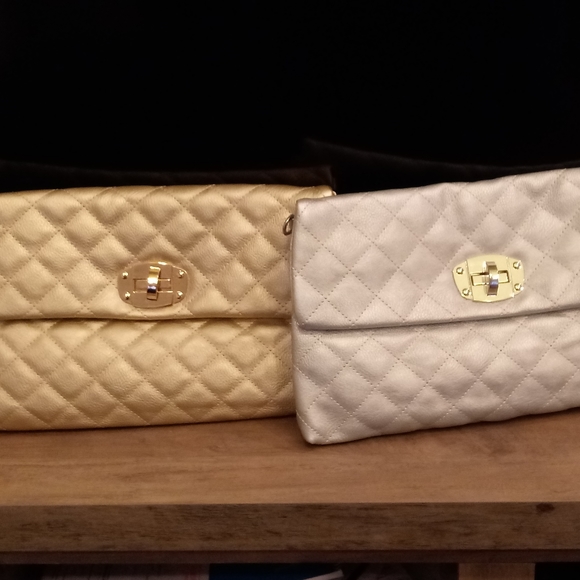 Purses - Picture 7 of 7